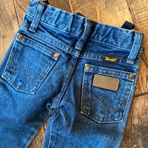 Boys Wrangler jeans. Size 2t.